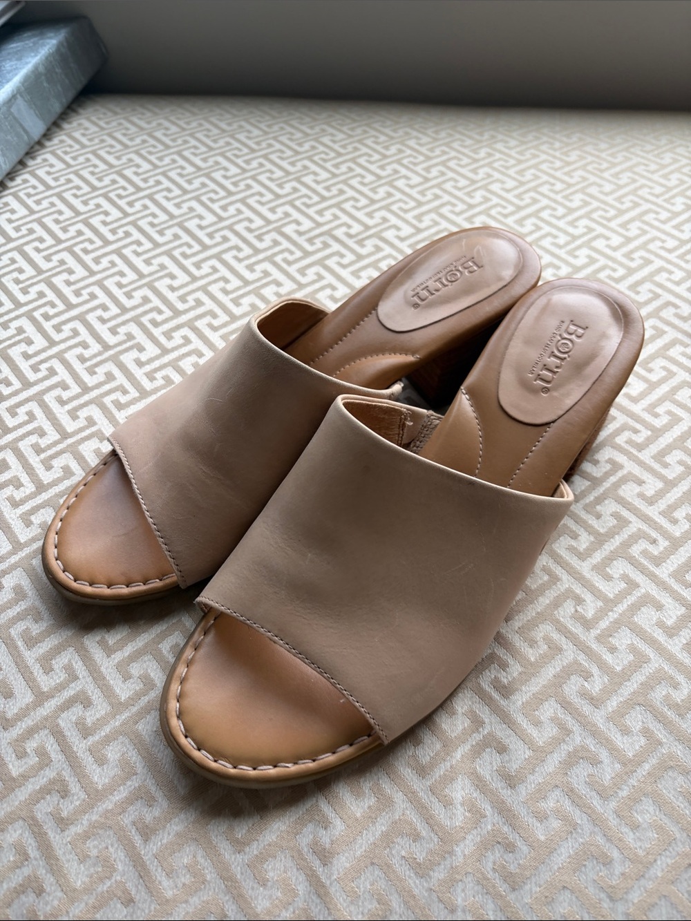 Born Beige Leather Open-Toe Slide Mules